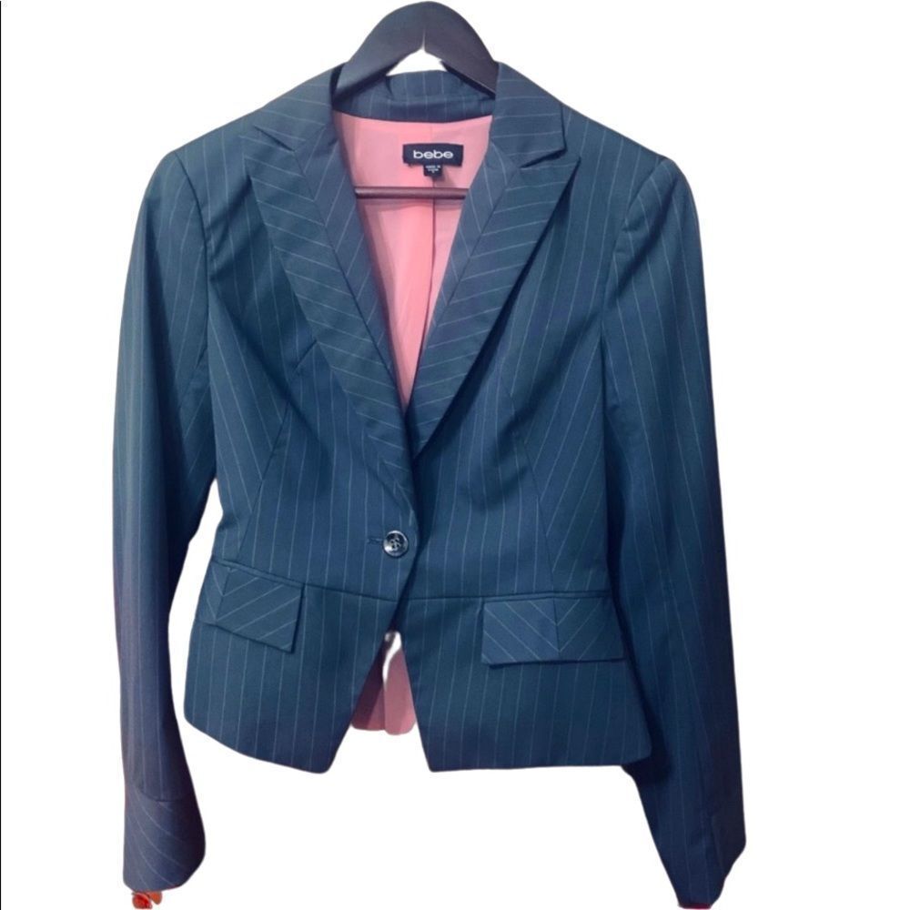 Size 4 BEBE Gray w/ Pink Pinstripes Cropped Blazer Tailored Sexy Jacket Vintage
